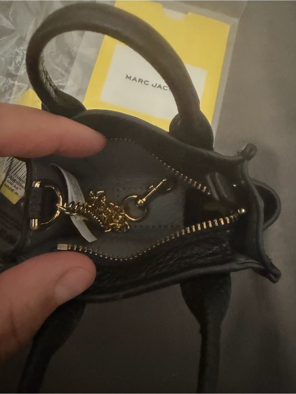 Marc Jacobs - Picture 2 of 2